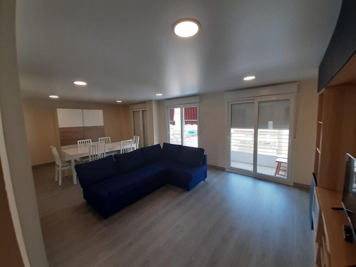 Daire Modern Huge Appartement, Just 100 M From The Santa Pola